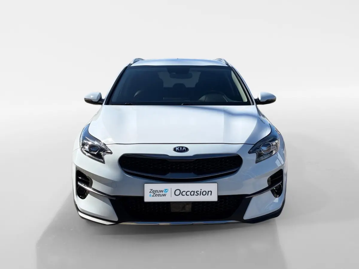 1.0 T-GDi DynamicPlusLine | Stoel- en stuurverwarming | Keyless entry/start | Achteruitrijcamera | Parkeersensoren achter | Apple/Android Carplay | Cruise control | Climate control | Navi