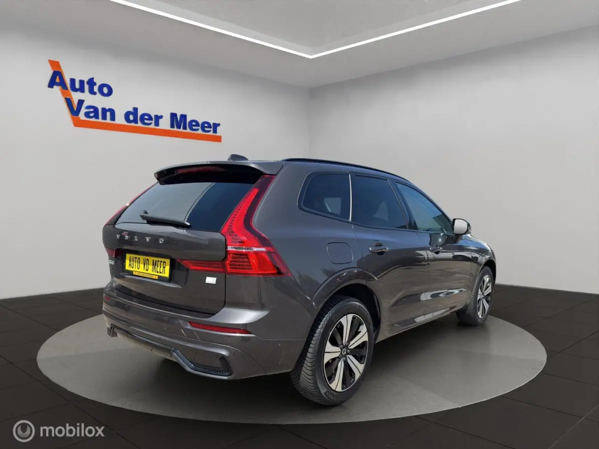 2.0 T6 PHEV AWD Plus Dark / Leder / Schuifdak / All in prijs