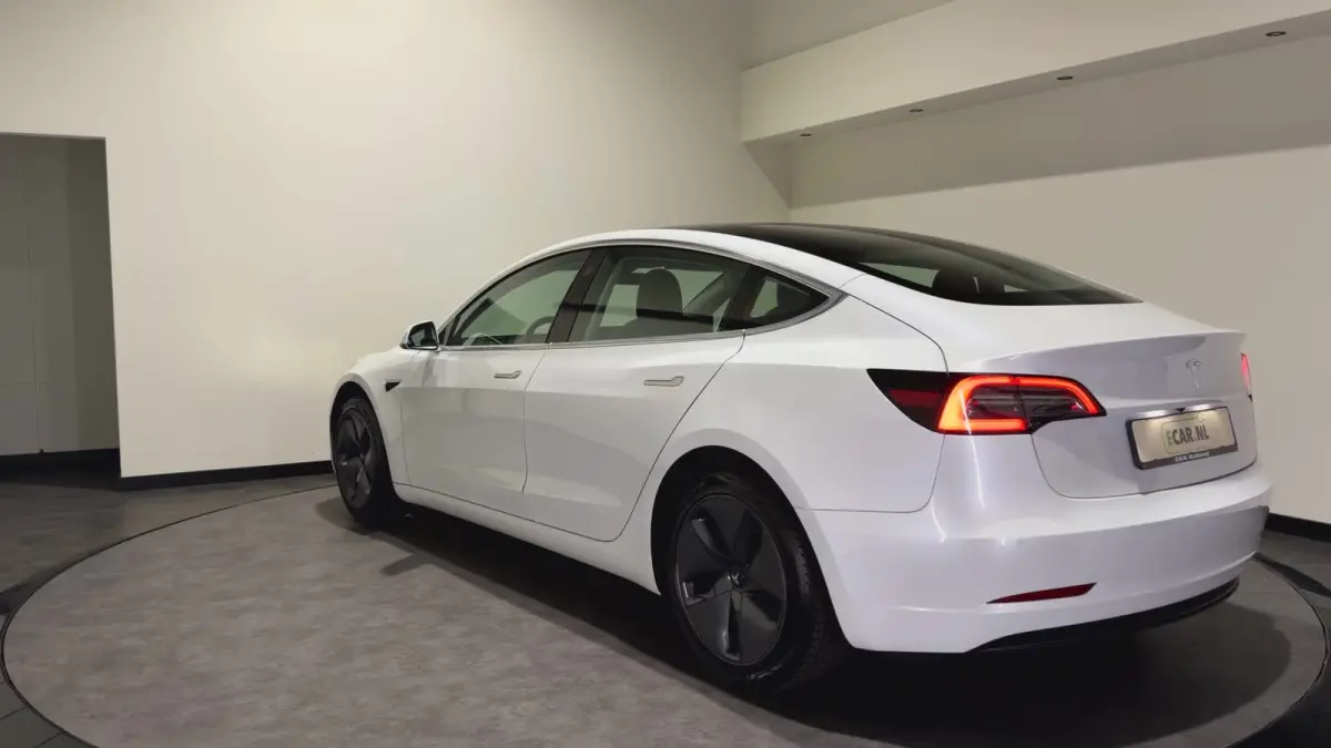 Standard RWD Plus 60 kWh | SOH 91,5 % | Adaptief Cruise Control |