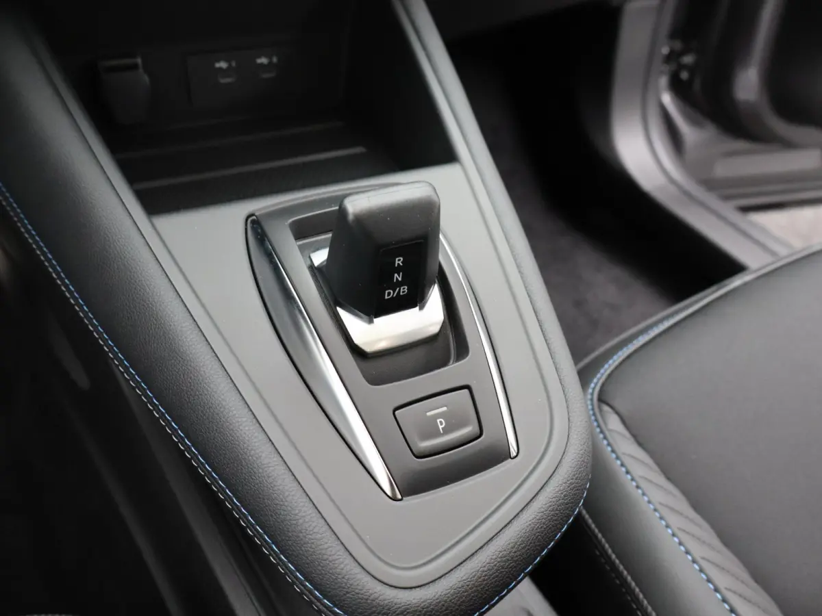 1.8 E-Tech full hybrid 160 esprit Alpine