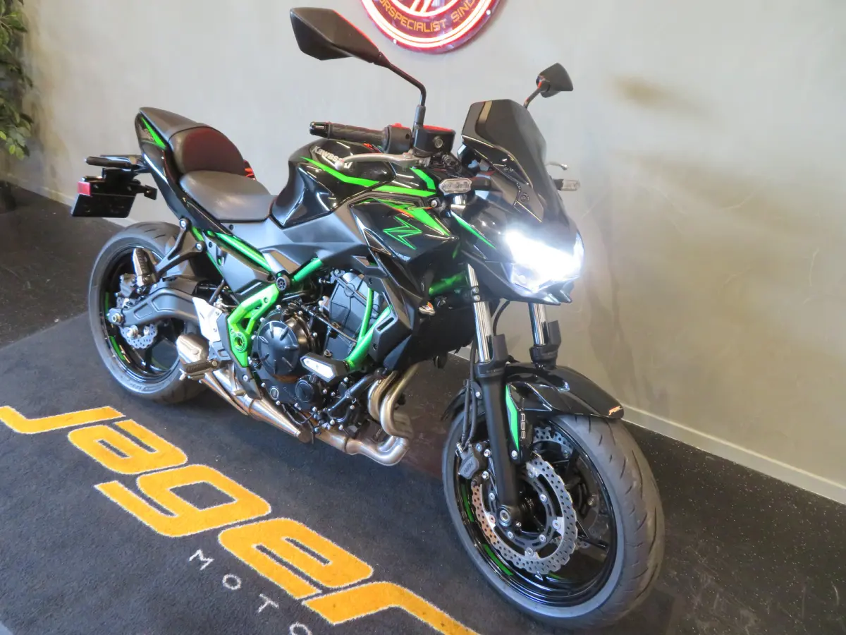 Z650 NIEUWSTAAT!!