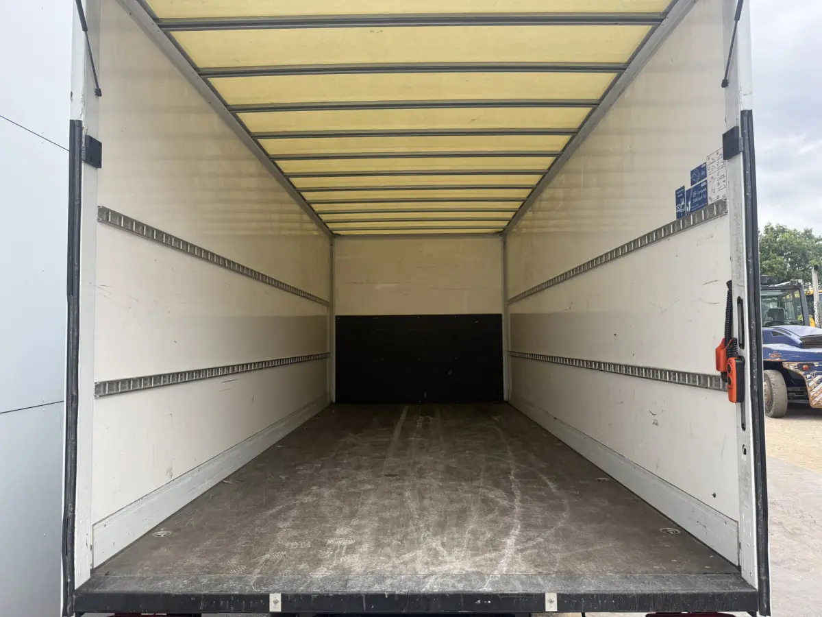 72C18 3.0 Automaat Luchtvering Dubbellucht 1000kg Laadklep Bakwagen Meubelbak Koffer