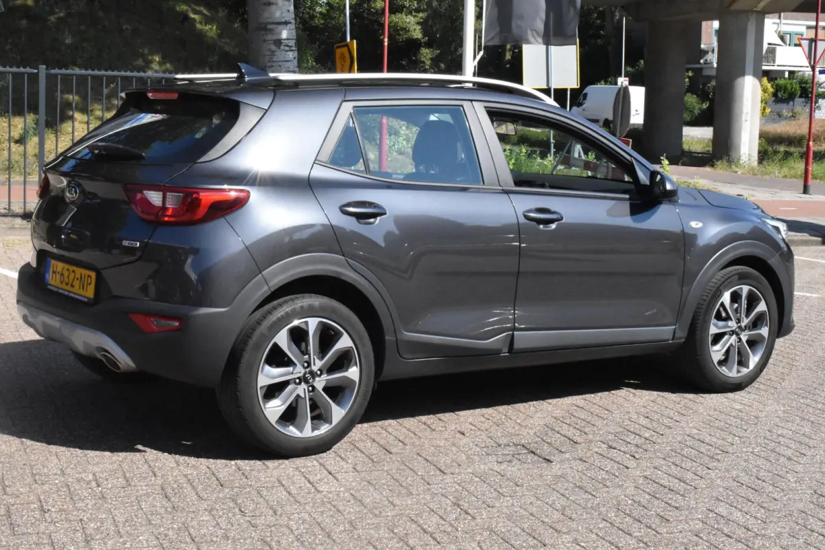 1.0 T-GDi DynamicLine 1e Eigenaar | Navigatie | Camera | 12 mnd BOVAG garantie | Whatsapp 06-53188999