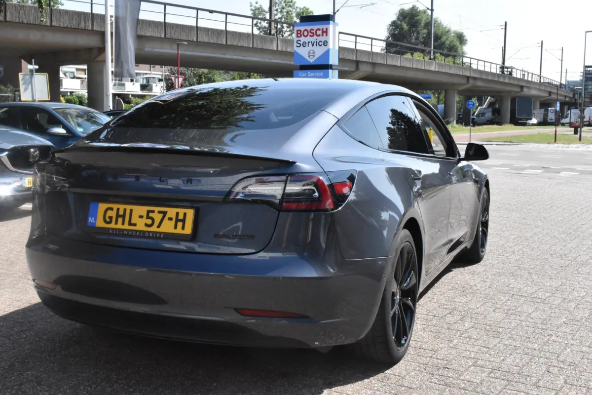 Performance AWD 75 kWh | Long Range | Full Self-Driving Capability | 12 mnd BOVAG garantie | Whatsapp 06-53188999