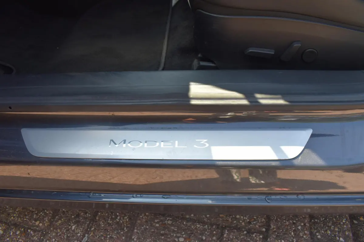 Performance AWD 75 kWh | Long Range | Full Self-Driving Capability | 12 mnd BOVAG garantie | Whatsapp 06-53188999