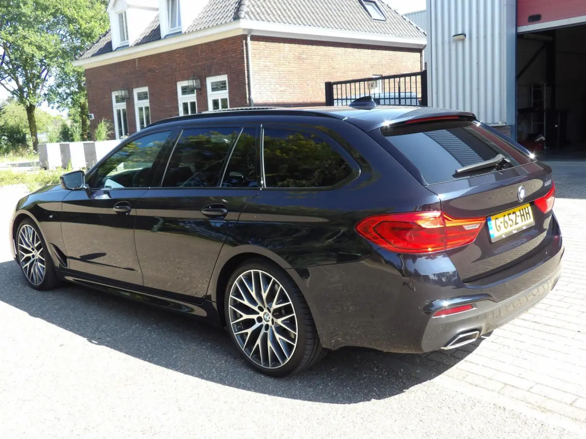 530i High Executive M-SPORT 2019 NL AUTO 64855km NAPPA PANO 20 inch TOPSTAAT