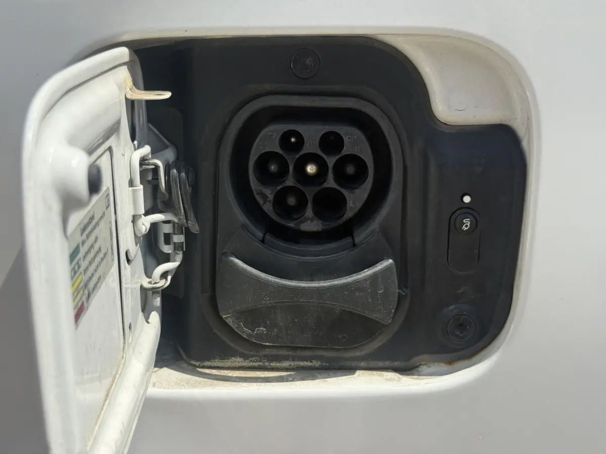 e-Caddy 37kWh 113PK L2H1 Elektrisch Caddy ABT Maxi 37,3kWh 159km WLTP Trekhaak Airco Stoelverwarming Parkeersensoren