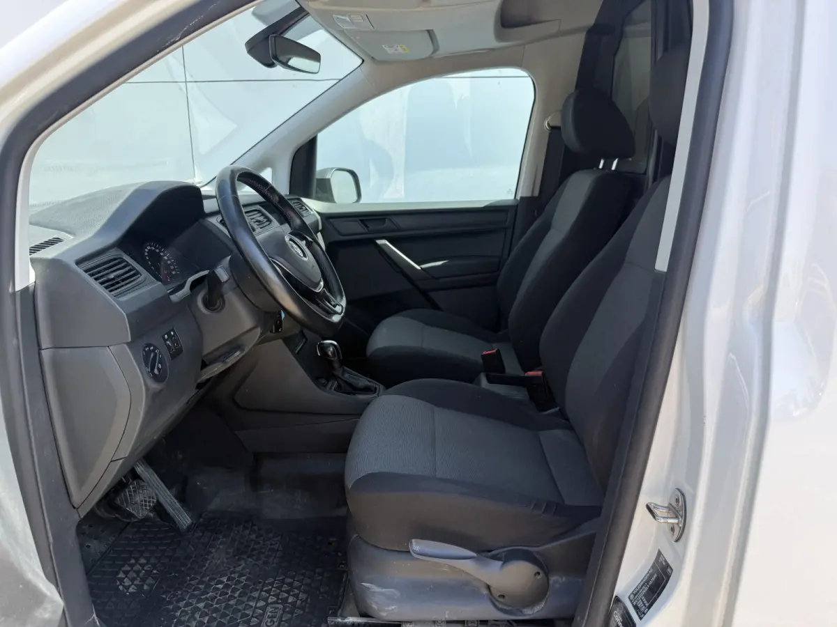 e-Caddy 37kWh 113PK L2H1 Elektrisch Caddy ABT Maxi 37,3kWh 159km WLTP Trekhaak Airco Stoelverwarming Parkeersensoren