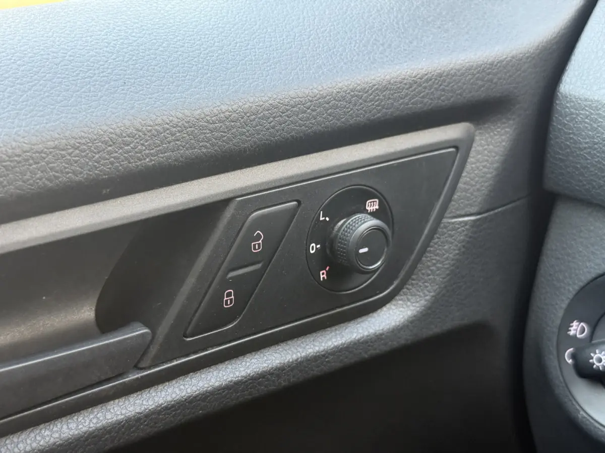 e-Caddy 37kWh 113PK L2H1 Elektrisch Caddy ABT Maxi 37,3kWh 159km WLTP Trekhaak Airco Stoelverwarming Parkeersensoren