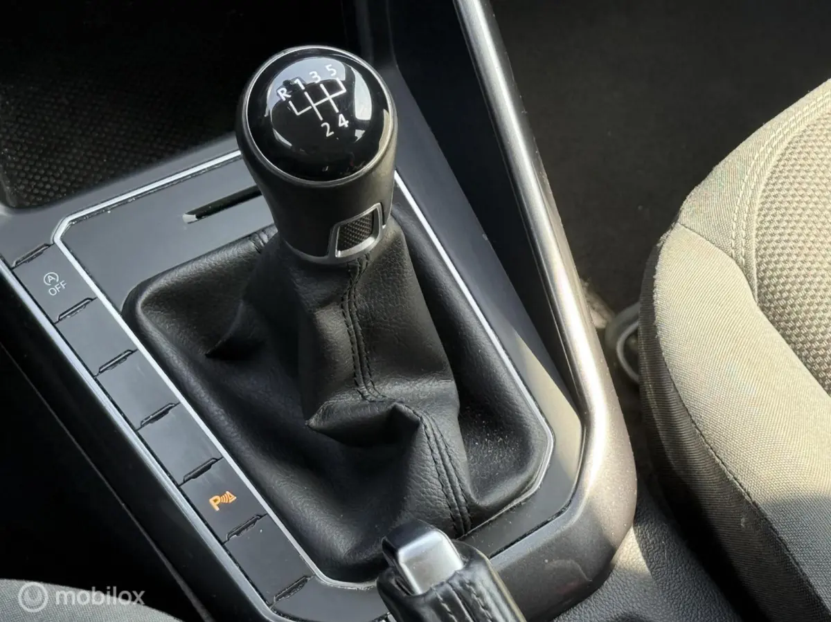 1.0 TSI Highline - Navi - Stoelverwarming - Carplay -