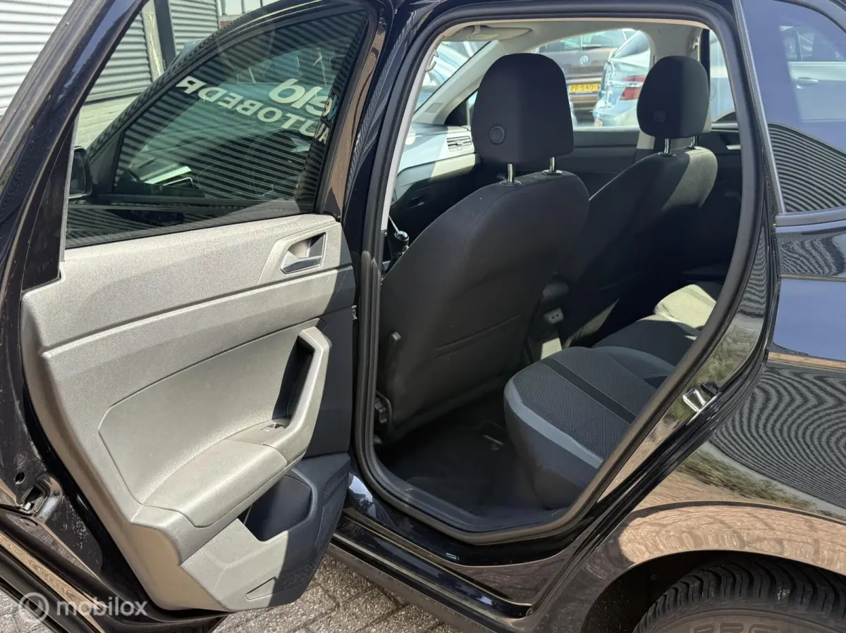 1.0 TSI Highline - Navi - Stoelverwarming - Carplay -