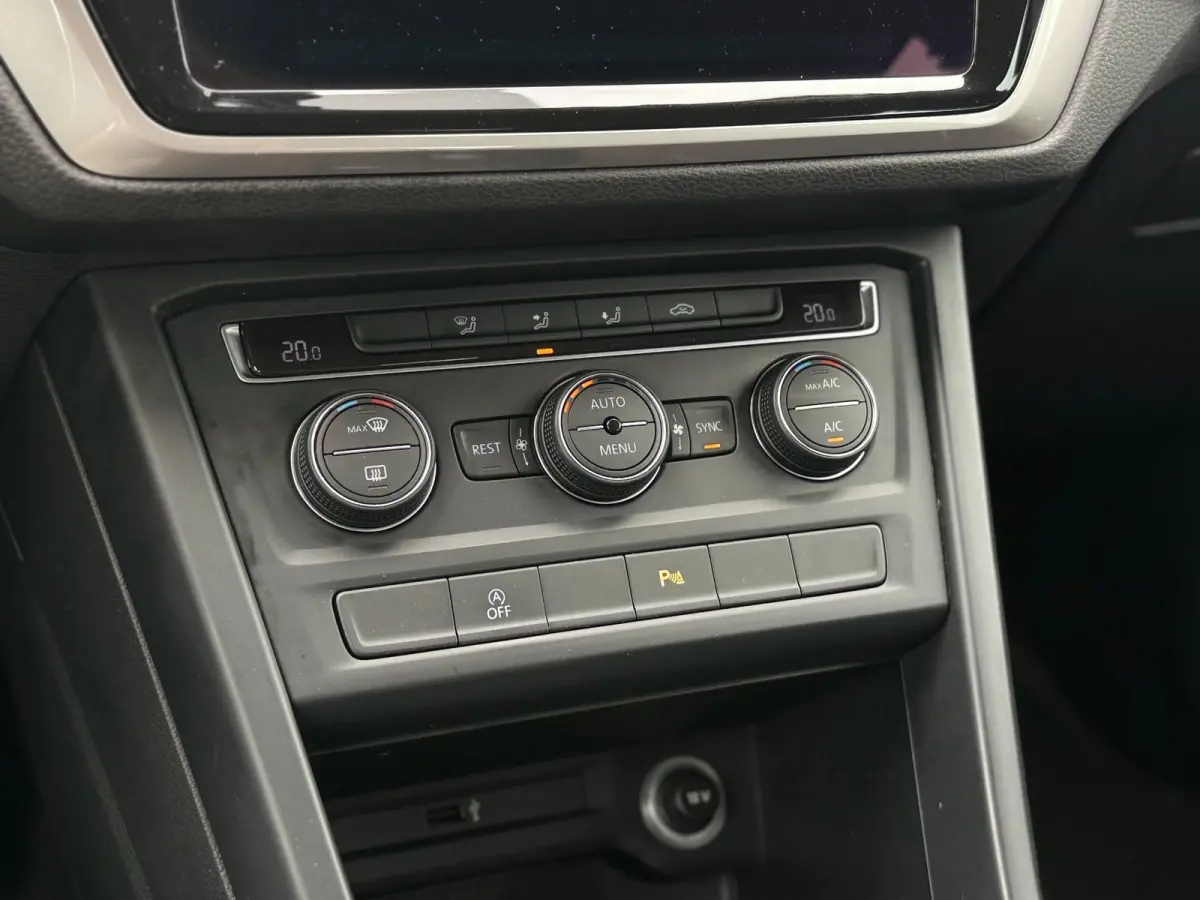 1.0 TSI Comfortline| 7P | Carplay | Cruise