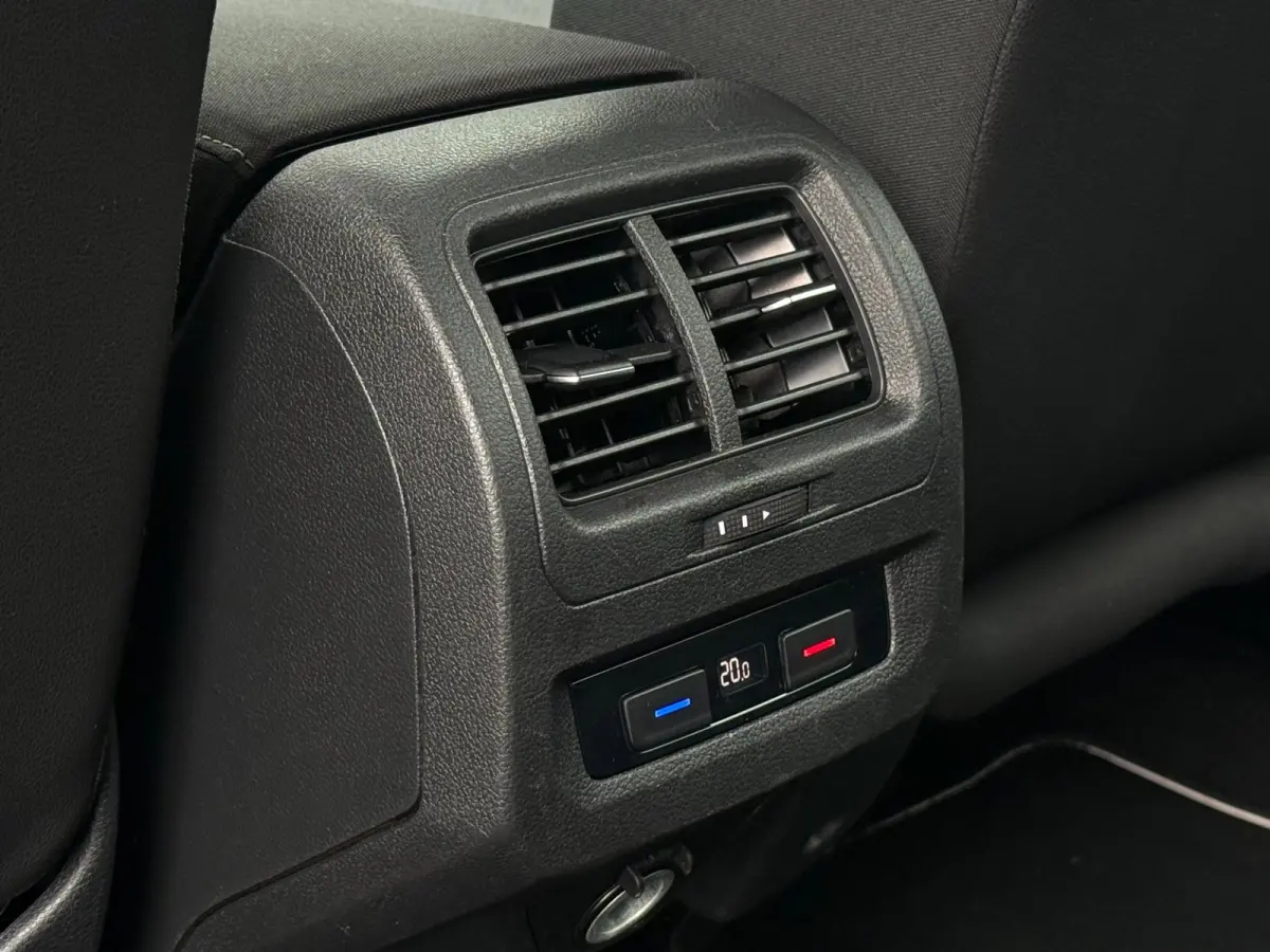 1.0 TSI Comfortline| 7P | Carplay | Cruise