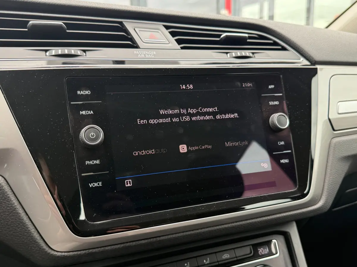1.0 TSI Comfortline| 7P | Carplay | Cruise