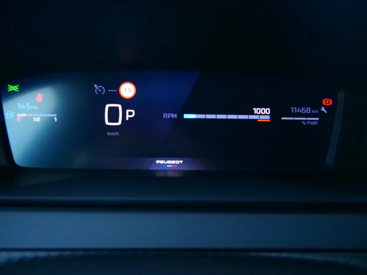 1.2 Hybrid 110 e-DCS6 Allure 110 Pk Automaat Apple Carplay / DAB / PDC