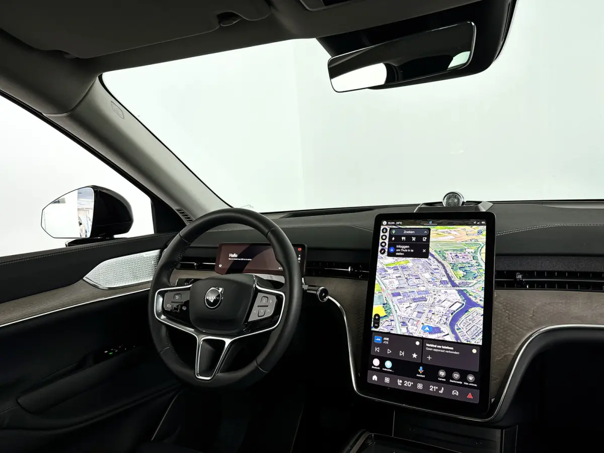 Twin Motor Performance Ultra 7p. 111 kWh | Panoramadak | 360° camera | Bowers & Wilkins | Head-up display | Luchtvering | Stoel- en Stuurverwarming | Matrix led | Trekhaak