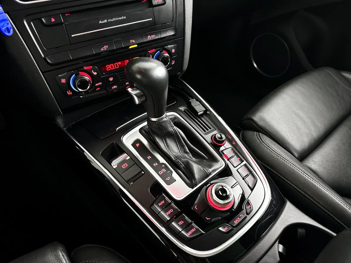 2.0 TFSI hybrid quattro Pro line | Parkeercamera | Stoelverwarming | Bang & Olufsen