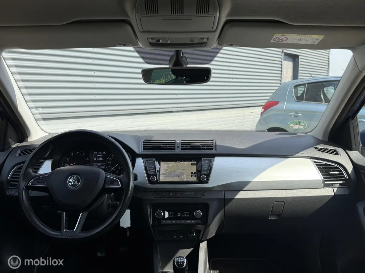 1.2 TSI Drive - Navi - Trekhaak - Nap -