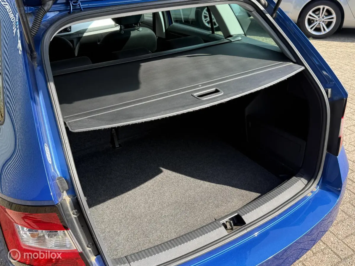 1.2 TSI Drive - Navi - Trekhaak - Nap -