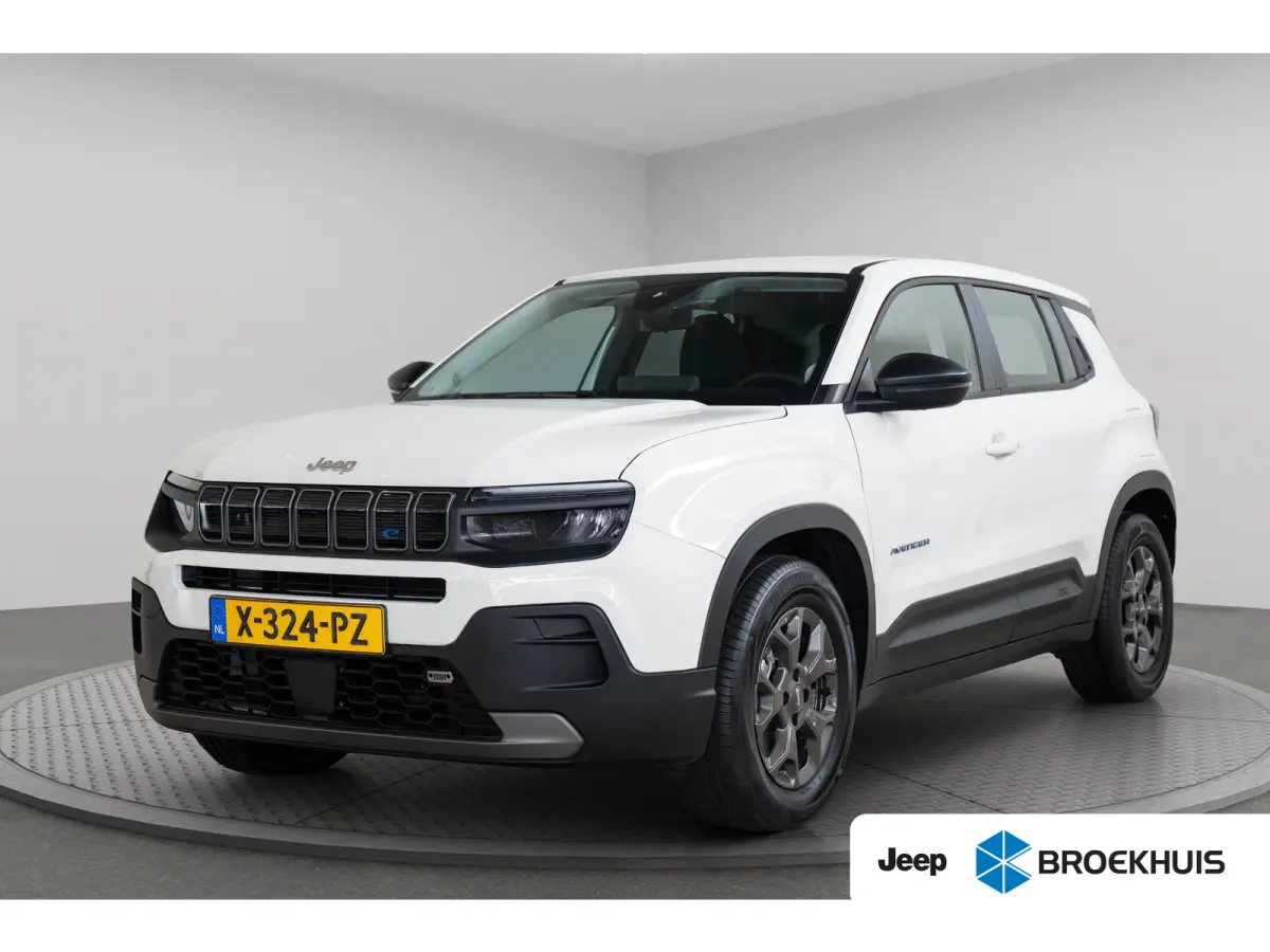 Longitude 54 kWh | Warmtepomp | Stoelverwarming | Navigatie | Parkeersensoren | LED | Keyless |