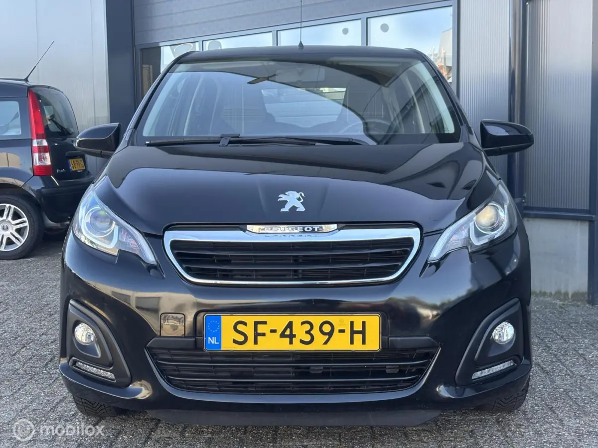1.0 e-VTi Active TOP! Uitvoering // 70Dkm