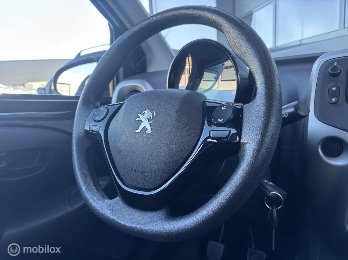1.0 e-VTi Active TOP! Uitvoering // 70Dkm