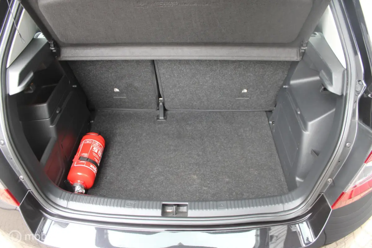 1.0 TSI Ambition 1e Eigenaar NL Auto | Airco | Cruise |Apple Carplay/Android Auto | Navigatie | Parkeersensoren.
