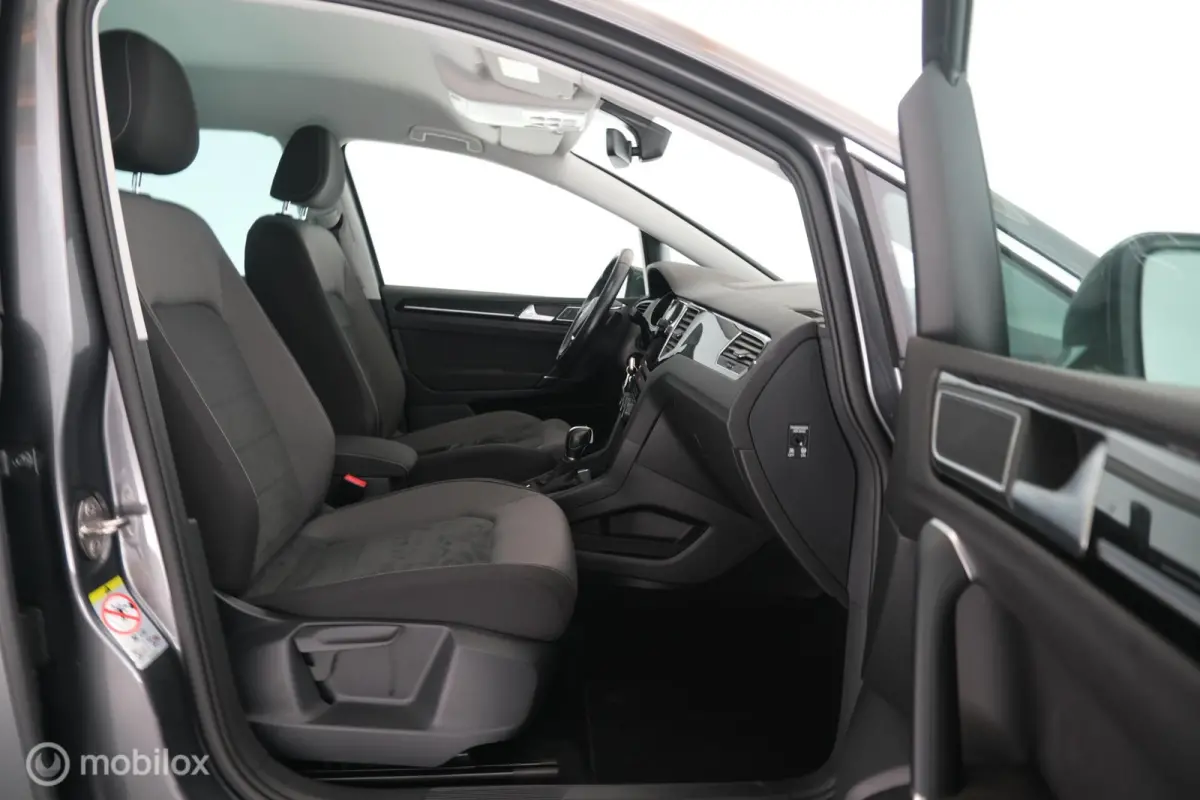 1.5 TSI ACT Automaat Highline Edition trekhaak|led|nav|ErgoActiv|lmv17