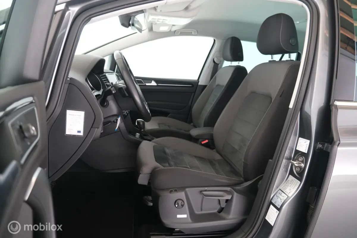 1.5 TSI ACT Automaat Highline Edition trekhaak|led|nav|ErgoActiv|lmv17