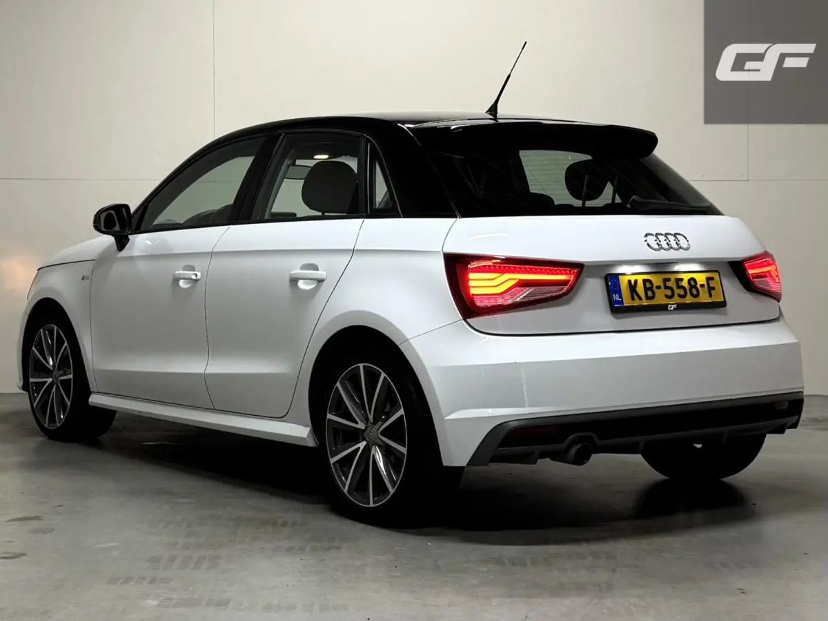 1.0 TFSI S-Line Navi Cruise NAP