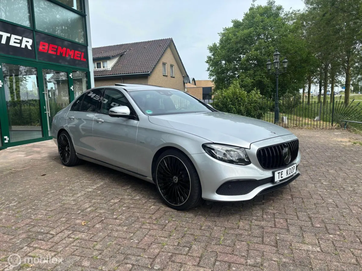300 Sport Edition
