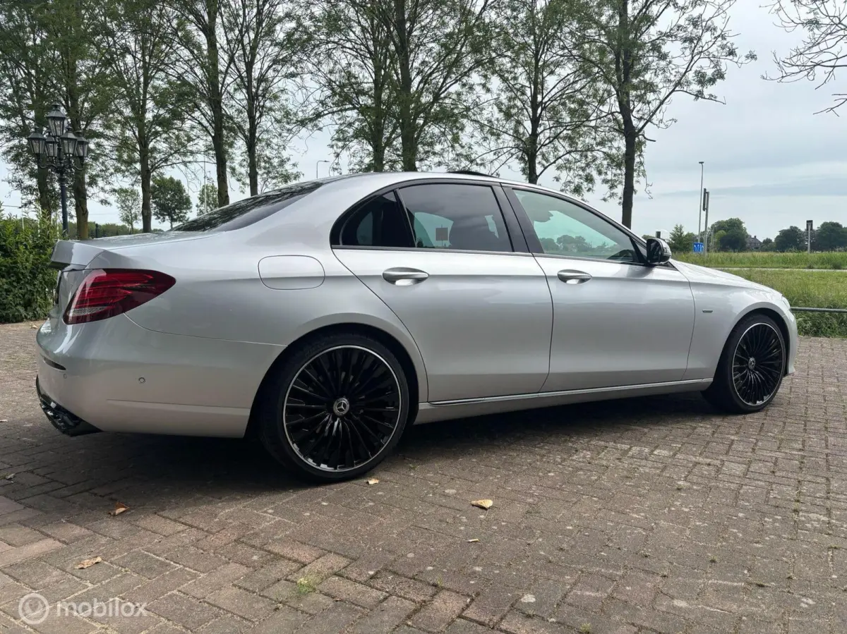 300 Sport Edition