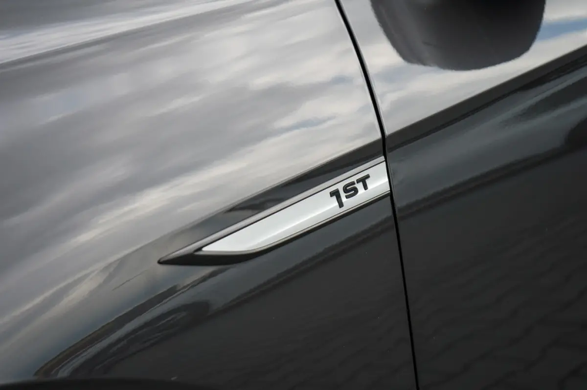 First 77 kWh | 89,09% SOH | Camera | Led | Trekhaak