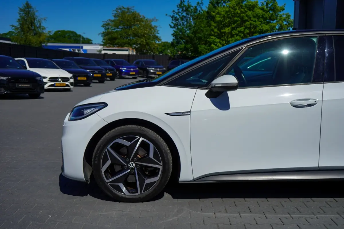 First Plus 58 kWh | 88,53% SOH | IQ | Pano | Camera | Ada. Cruis