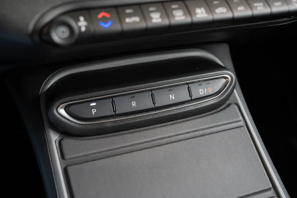 Business Edition 54 kWh | Camera | Navigatie | Verwarmde Stoelen en Voorraam | Keyless | Apple Carplay & Android Auto | Climate Controle |