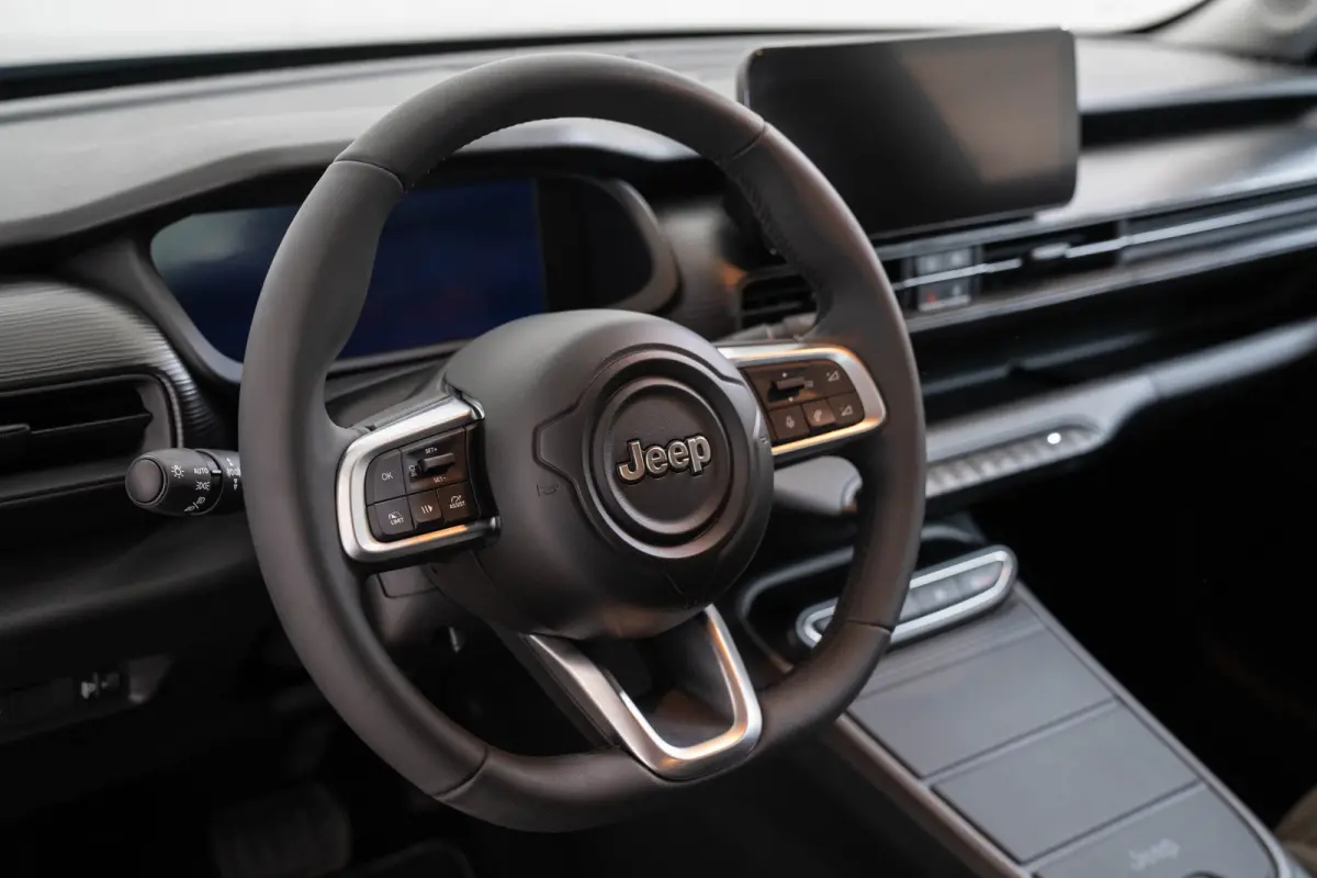 Business Edition 54 kWh | Camera | Navigatie | Verwarmde Stoelen en Voorraam | Keyless | Apple Carplay & Android Auto | Climate Controle |