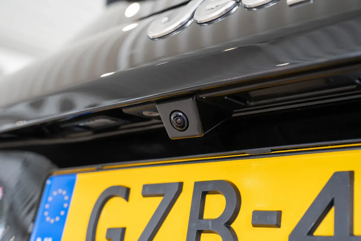 Business Edition 54 kWh | Camera | Navigatie | Verwarmde Stoelen en Voorraam | Keyless | Apple Carplay & Android Auto | Climate Controle |