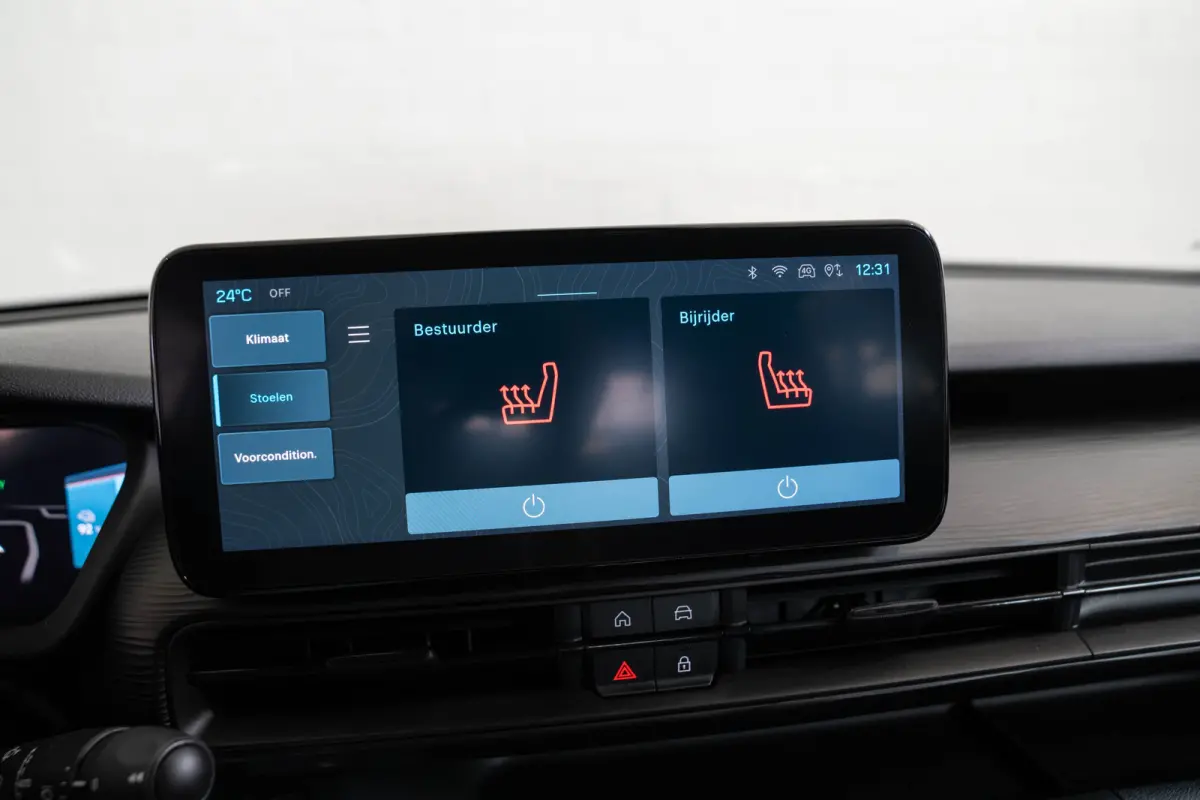 Business Edition 54 kWh | Camera | Navigatie | Verwarmde Stoelen en Voorraam | Keyless | Apple Carplay & Android Auto | Climate Controle |