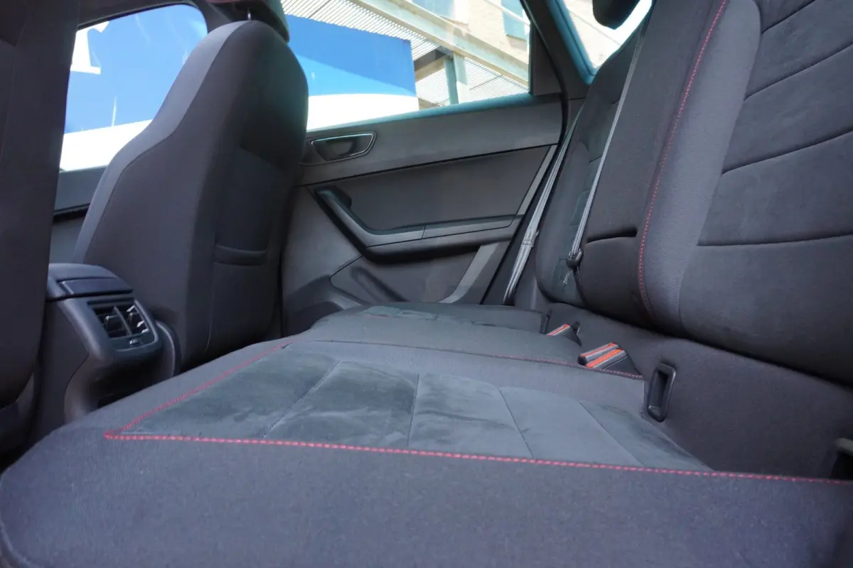 1.5 TSI Xcellence Business Intense FR + Vitrual+Led+Navi+Camera+Leder= SUPER !!