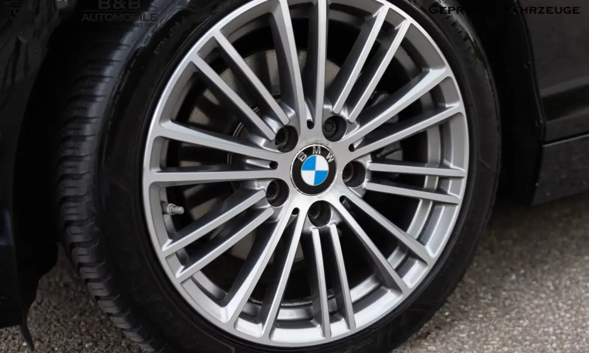 220iA EDITION-2 ** LED, COGNAC LEDER, NAVI, CAMERA, 17-inch LMV ** 1e EIG - UNFALLFREI  ** ** INFORMEER OOK NAAR ONZE AANTREKKELIJKE FINANCIAL-LEASE TARIEVEN **