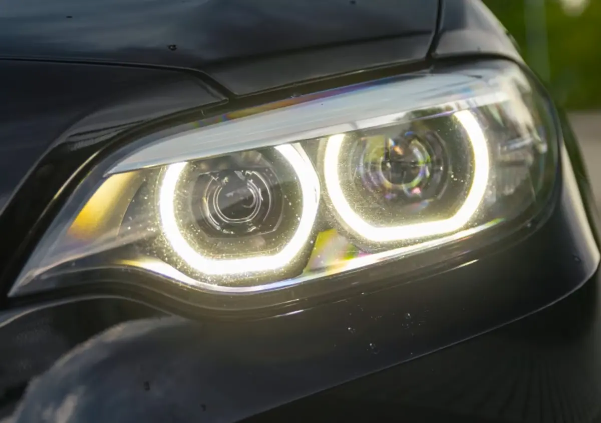 220iA EDITION-2 ** LED, COGNAC LEDER, NAVI, CAMERA, 17-inch LMV ** 1e EIG - UNFALLFREI  ** ** INFORMEER OOK NAAR ONZE AANTREKKELIJKE FINANCIAL-LEASE TARIEVEN **