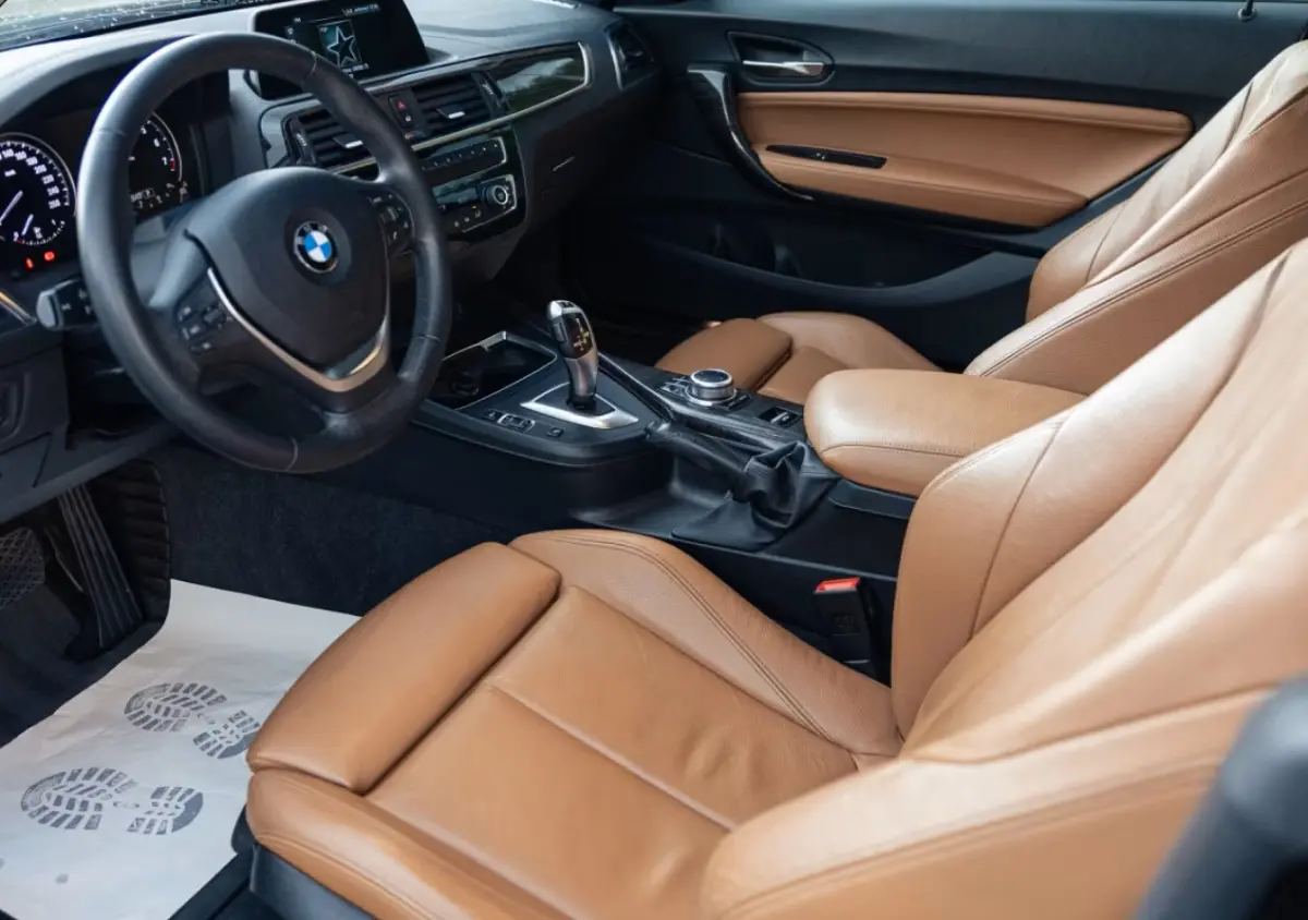 220iA EDITION-2 ** LED, COGNAC LEDER, NAVI, CAMERA, 17-inch LMV ** 1e EIG - UNFALLFREI  ** ** INFORMEER OOK NAAR ONZE AANTREKKELIJKE FINANCIAL-LEASE TARIEVEN **