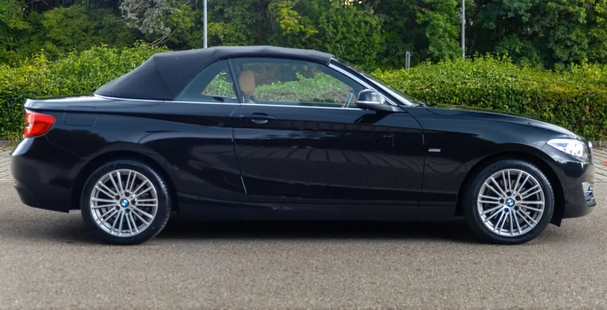 220iA EDITION-2 ** LED, COGNAC LEDER, NAVI, CAMERA, 17-inch LMV ** 1e EIG - UNFALLFREI  ** ** INFORMEER OOK NAAR ONZE AANTREKKELIJKE FINANCIAL-LEASE TARIEVEN **