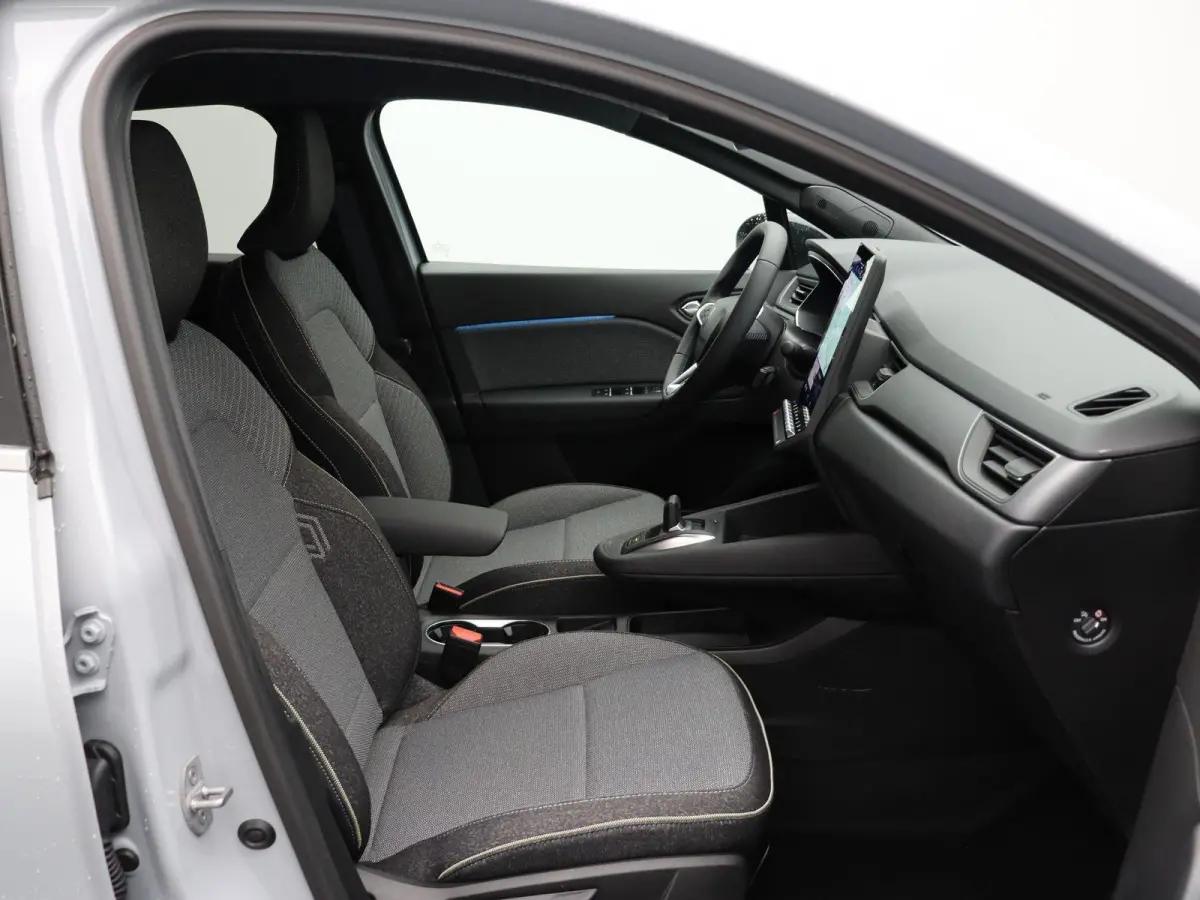 E-Tech full hybrid 160pk techno | Vijf jaar garantie | Apple carplay | Achteruitrijcamera | Parkeersensoren |