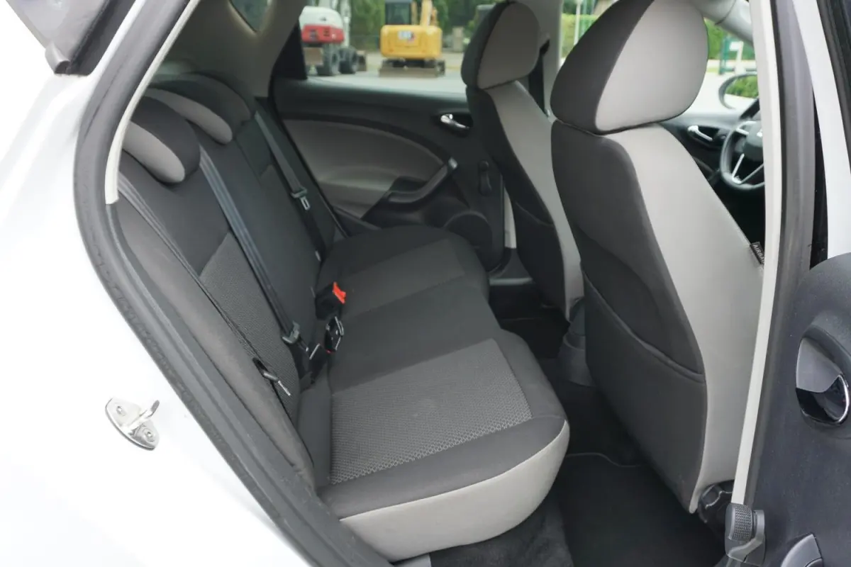 1.0 EcoTSI Style Connect Sport|Navi|Nette auto