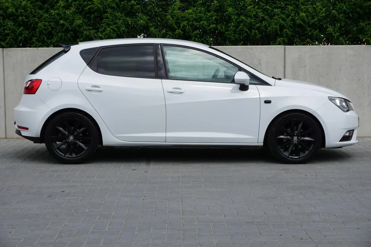 1.0 EcoTSI Style Connect Sport|Navi|Nette auto