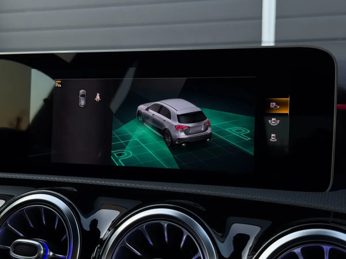 AMG 35 4MATIC Premium Plus / Pano / Burmester / Carplay / Memory / Camera / MultiBeam / Head-Up / Kuipstoel
