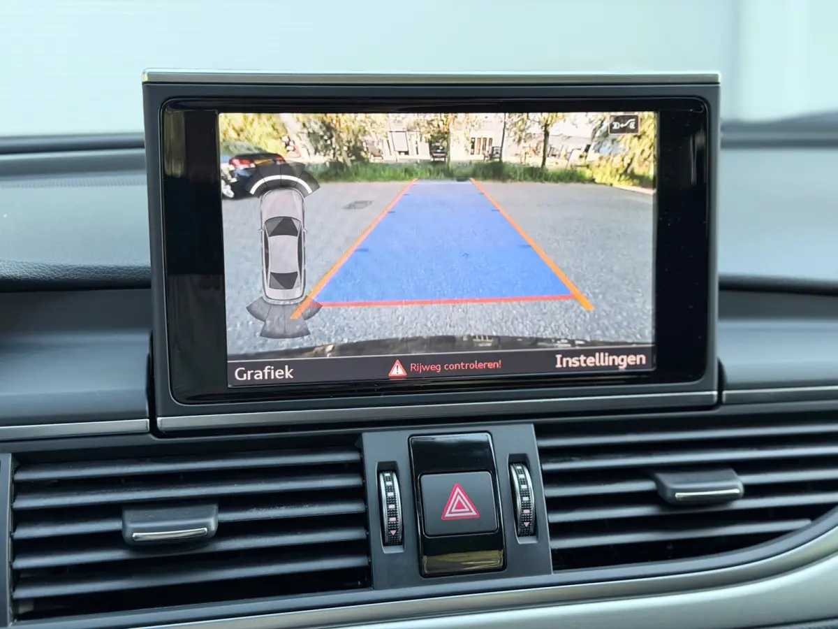 1.8 TFSI ultra Premium Edition Dak/BOSE/HuD