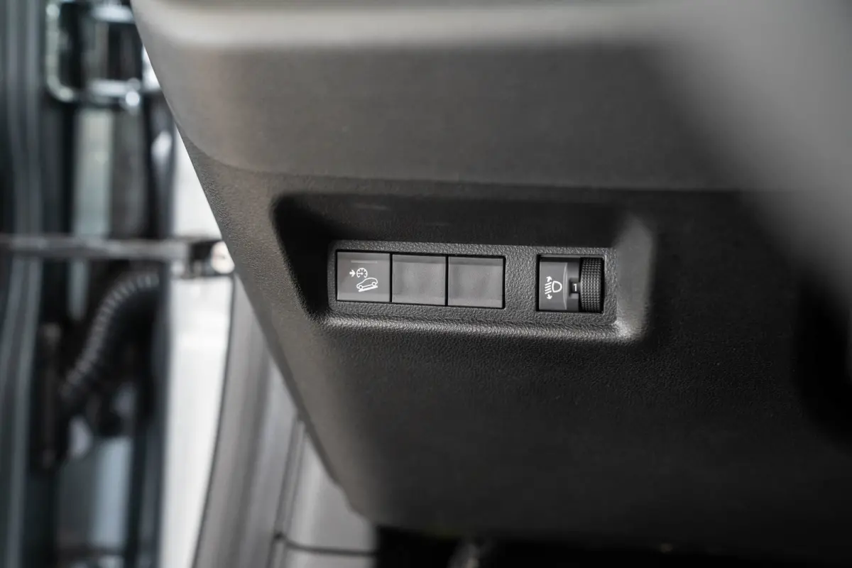 Summit 54 kWh | Camera | Climate Controle | Apple Carplay & Android Auto | Keyless | Parkeersensoren |
