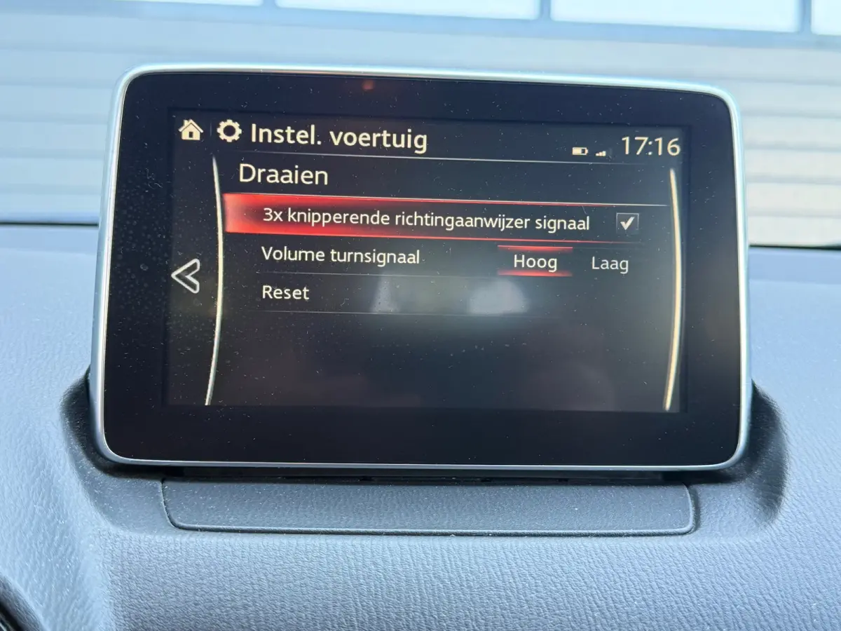 2.0 150PK AWD Aut. Sports-Line BOSE HUD ACC